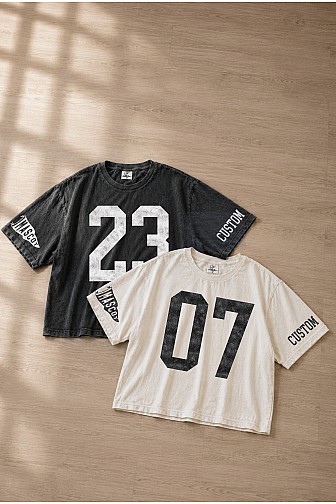 CUSTOM NUMBER AND SLEEVES  CROPPED MINERAL GRAPHIC TOP
