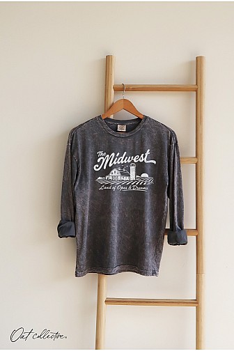 THE MIDWEST LAND OF OPES  MINERAL WASHED LONG SLEEVE GRAPHIC