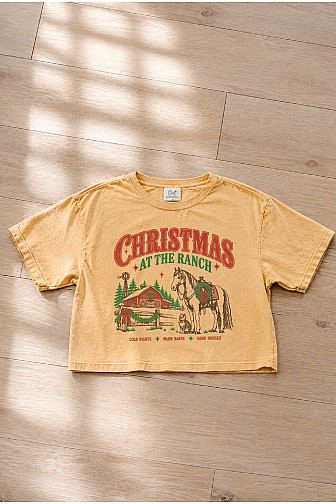 CHRISTMAS AT THE RANCH CROPPED MINERAL GRAPHIC TOP